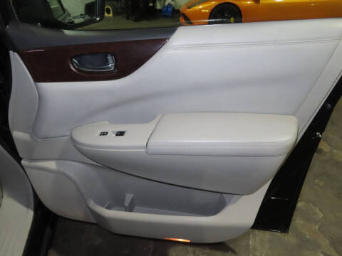 2016 Nissan Quest