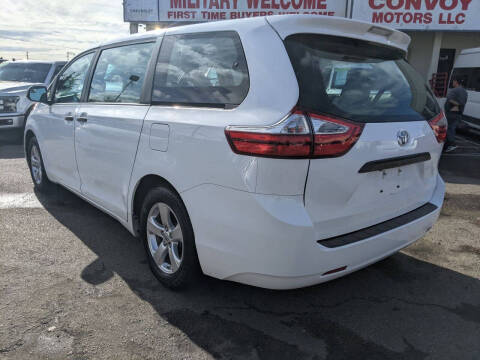 2017 Toyota Sienna L 7-Passenger