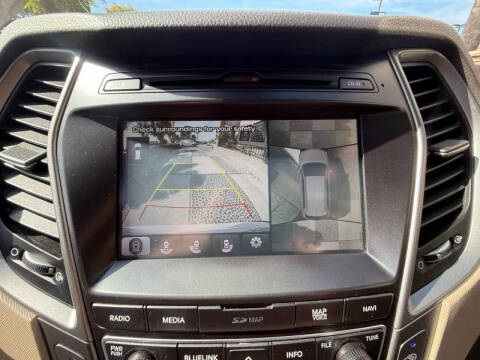 2017 Hyundai Santa Fe SE Ultimate