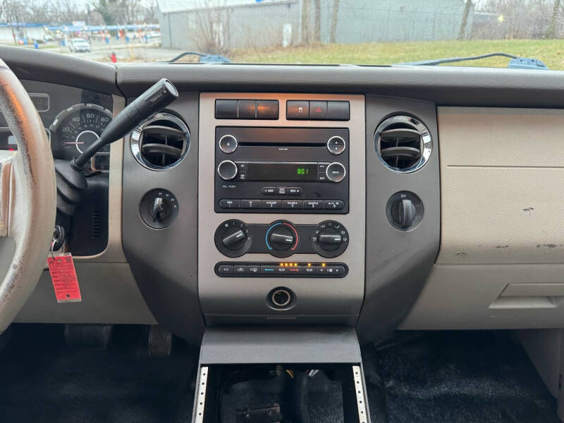 2011 Ford Expedition EL XL