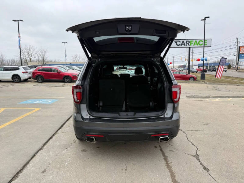 2017 Ford Explorer Sport