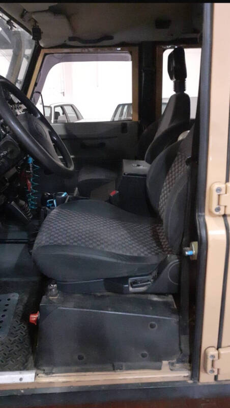 2001 Land Rover Defender