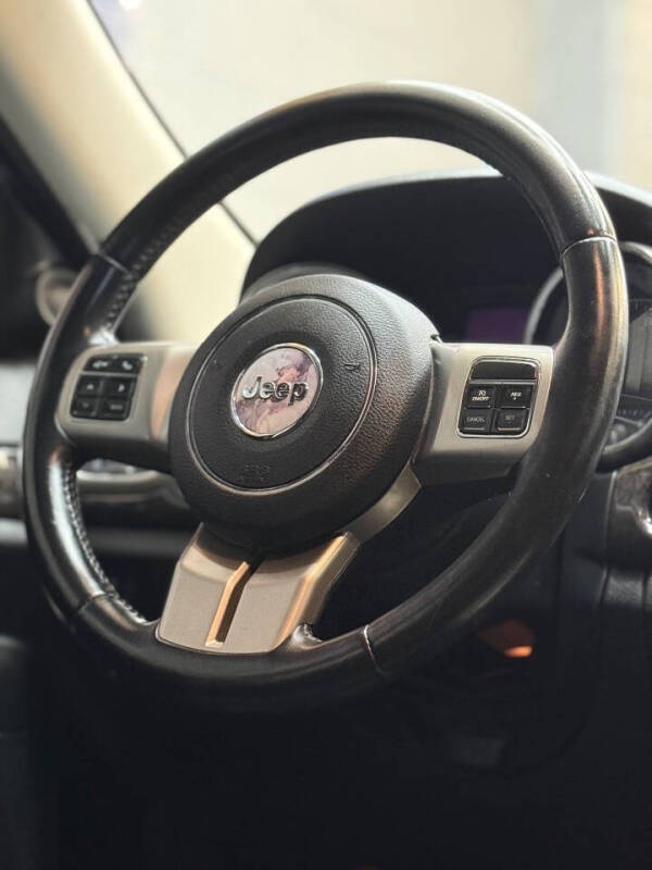 2012 Jeep Grand Cherokee Laredo