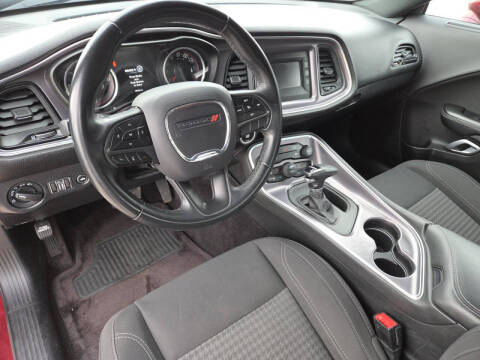 2017 Dodge Challenger SXT