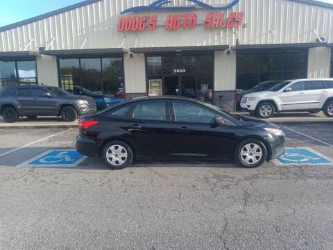 2016 Ford Focus for sale at DOUG'S AUTO SALES INC in Pleasant View TN