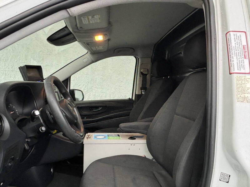 2016 Mercedes-Benz Metris Cargo