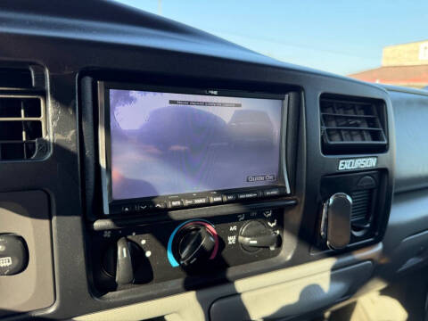 2005 Ford Excursion XLT