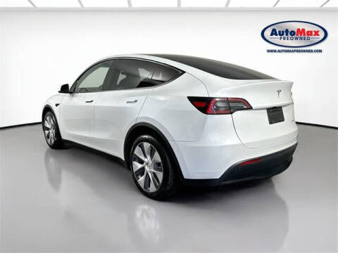 2023 Tesla Model Y Long Range