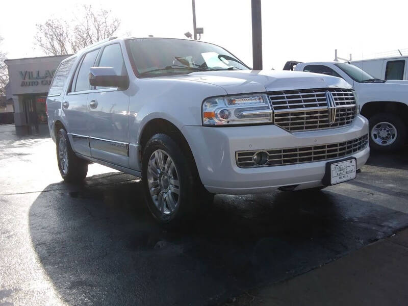 2012 Lincoln Navigator for sale at Village Auto Outlet in Milan IL
