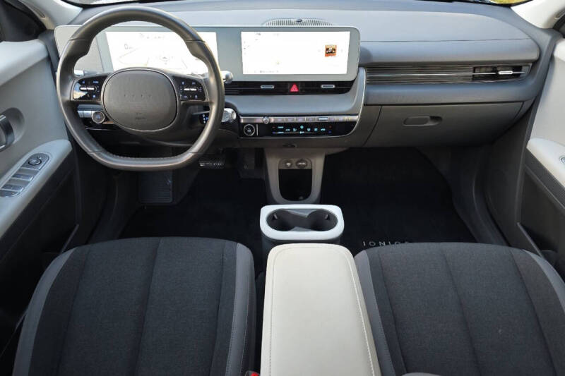 2023 Hyundai Ioniq 5 SE