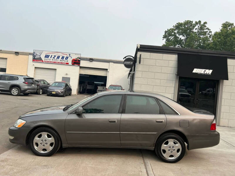2004 Toyota Avalon