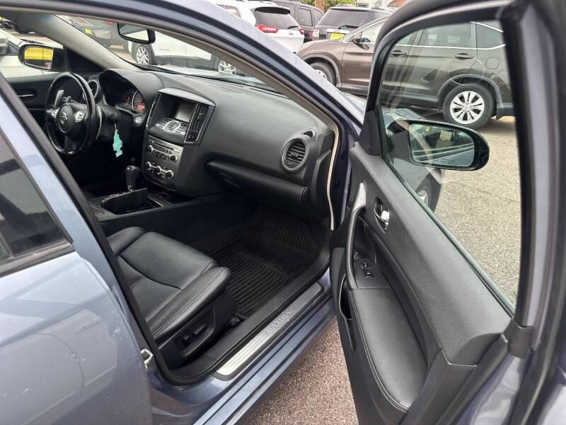 2011 Nissan Maxima 3.5 S