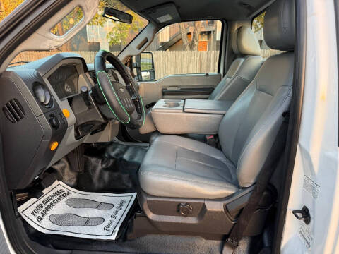 2012 Ford F-350 Super Duty XL