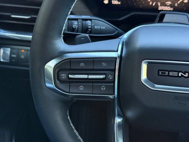 2024 GMC Acadia Denali