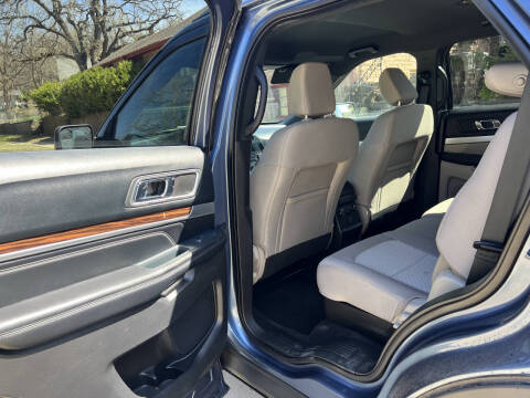 2018 Ford Explorer
