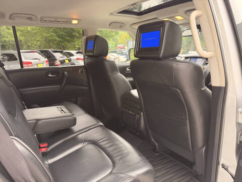 2017 Infiniti QX80