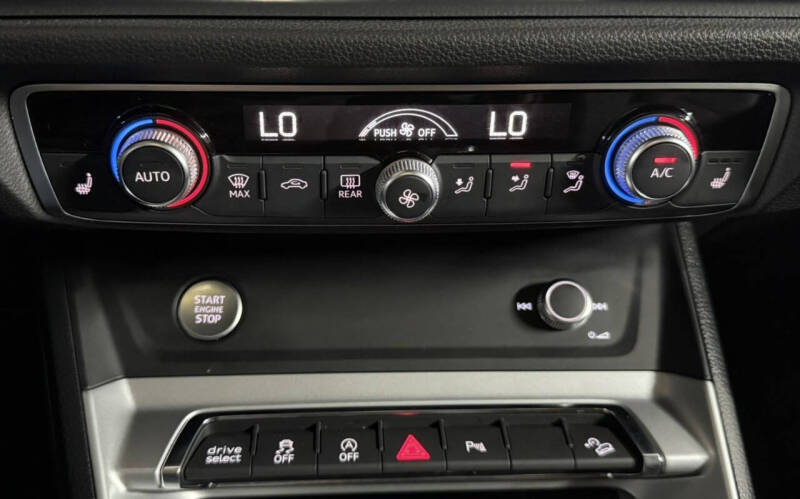 2020 Audi Q3 quattro Premium 45 TFSI