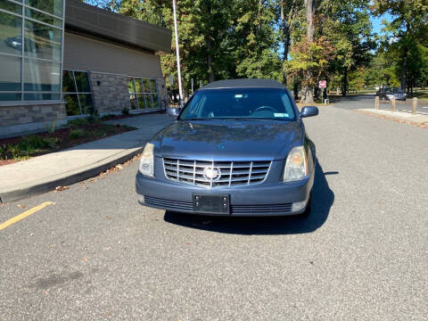 2011 Cadillac DTS Pro Coachbuilder Limo
