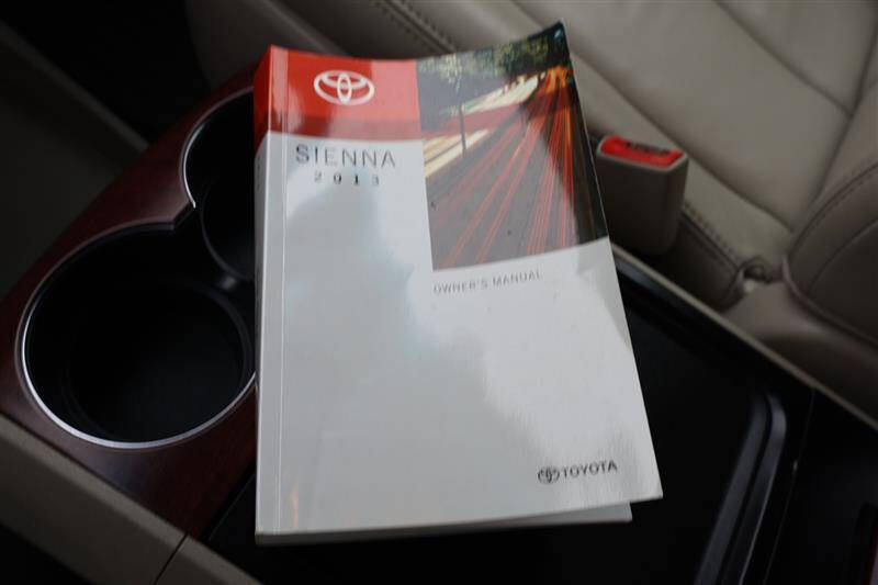 2013 Toyota Sienna