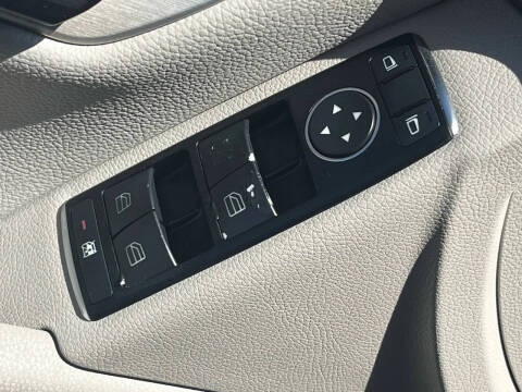 2012 Mercedes-Benz C-Class C 250 Sport