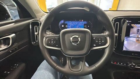 2026 Volvo XC40 B5 Plus