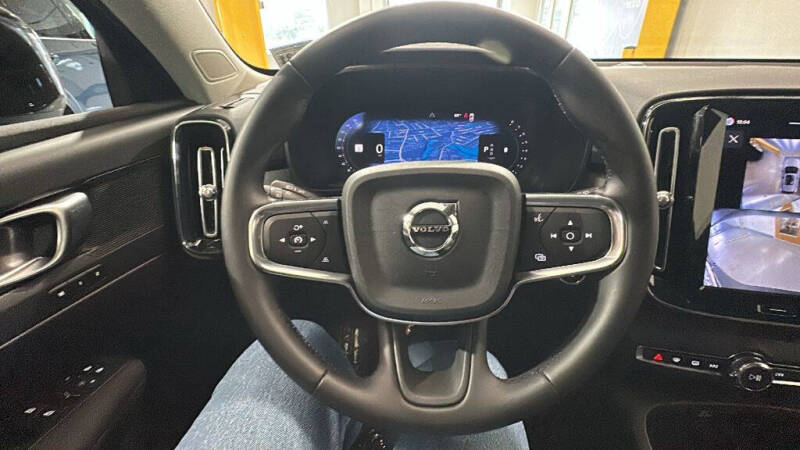 2026 Volvo XC40 B5 Plus