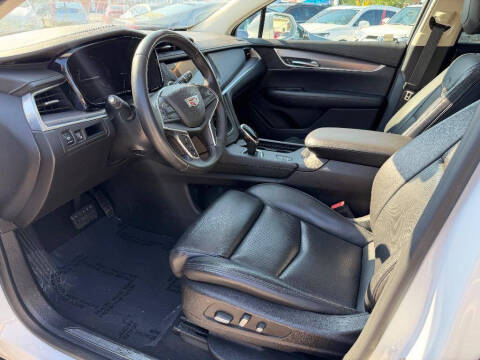 2017 Cadillac XT5 Premium Luxury