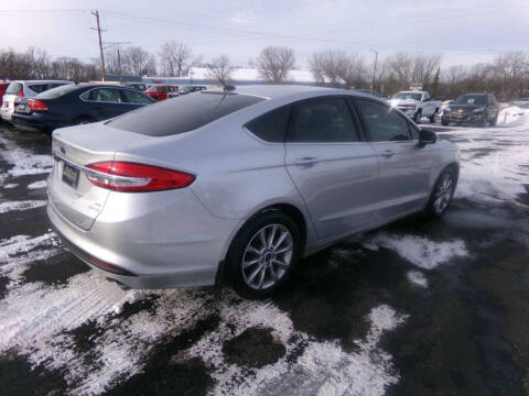 2017 Ford Fusion SE