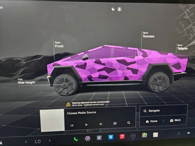 2025 Tesla Cybertruck
