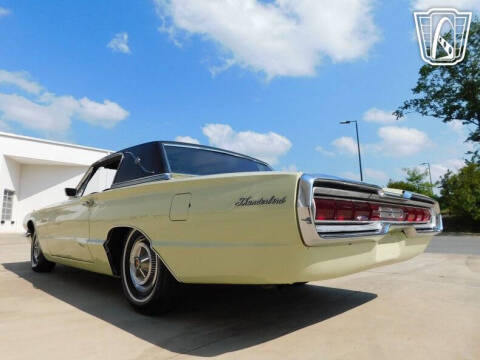 1966 Ford Thunderbird
