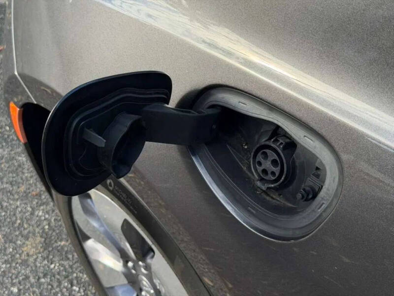 2018 Chrysler Pacifica Hybrid Limited