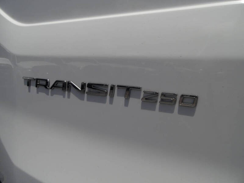2023 Ford Transit 250