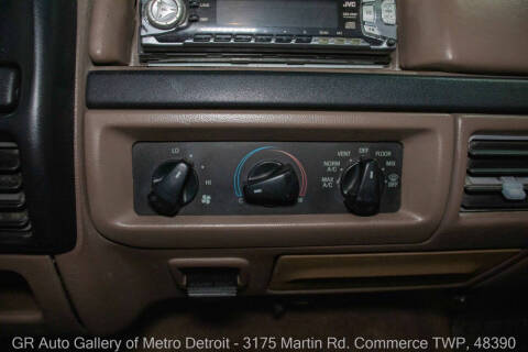 1996 Ford Bronco XLT