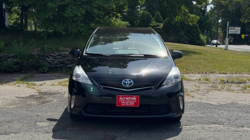 2012 Toyota Prius v