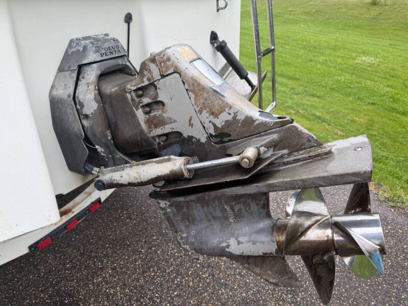 2001 Larson Boats 259 Cabrio