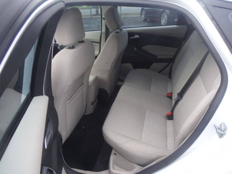 2017 Ford Focus SE