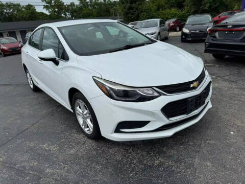 2018 Chevrolet Cruze for sale at ROADSTAR MOTORS in Liberty Township OH