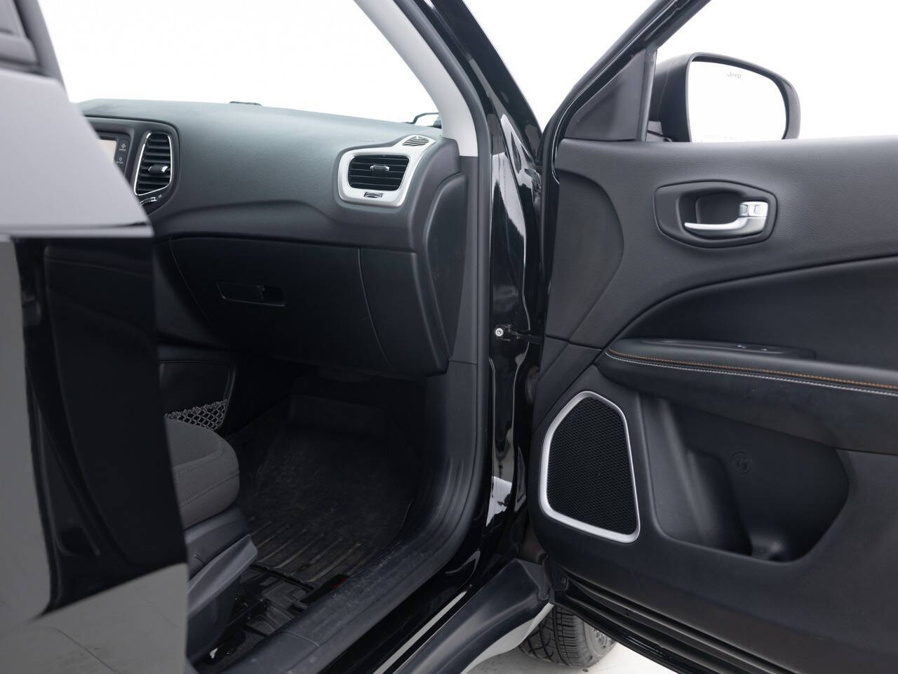 Used Car 2018 Jeep Compass  Sport 4x4 4dr Suv For Sale Under $10,000 In Coal City, Illinois