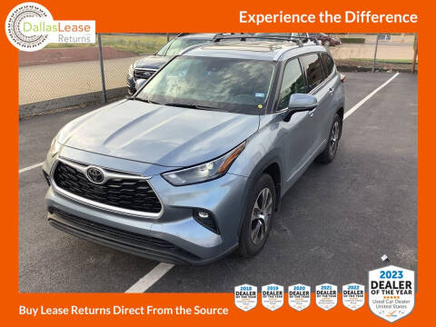 2022 Toyota Highlander for sale at Dallas Auto Finance in Dallas TX