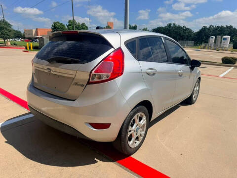 2015 Ford Fiesta SE