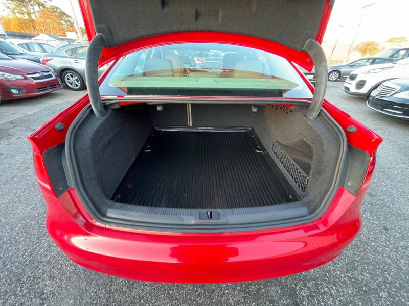 2012 Audi A4 2.0T quattro Premium Plus