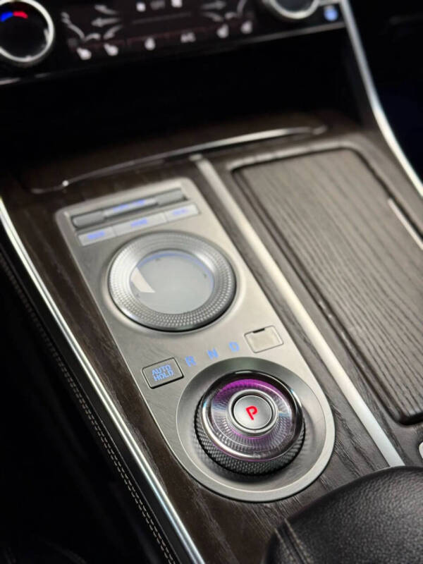 2021 Genesis GV80 2.5T