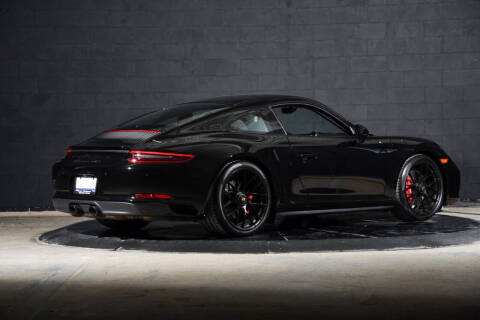 2019 Porsche 911 Carrera GTS