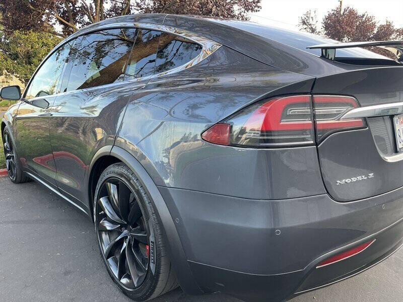 2016 Tesla Model X P90D