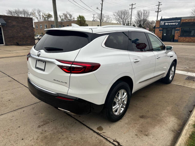 2018 Buick Enclave Premium photo 12