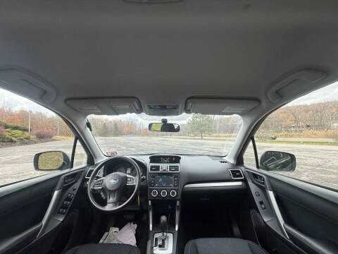 2016 Subaru Forester 2.5i