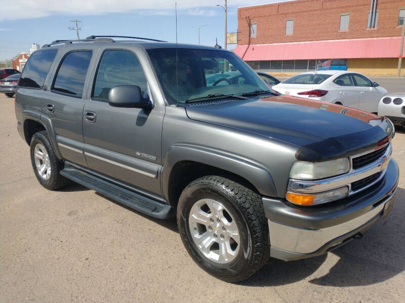 2002 Chevrolet Tahoe for sale at Apex Auto Sales in Coldwater KS