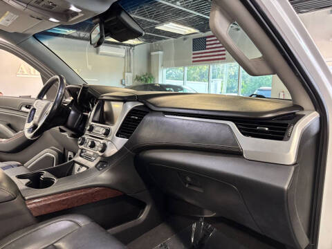 2020 GMC Yukon XL SLT