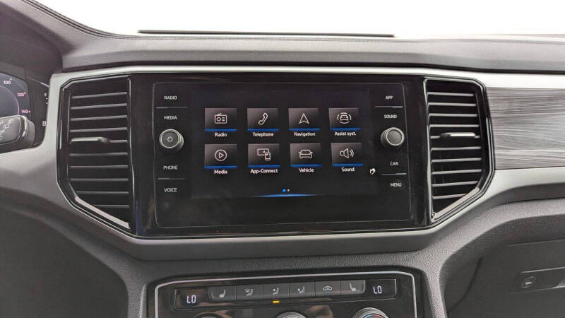 2023 Volkswagen Atlas Cross Sport SE