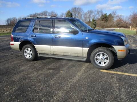 2004 Mercury Mountaineer for sale at Crossroads Used Cars Inc. in Tremont IL